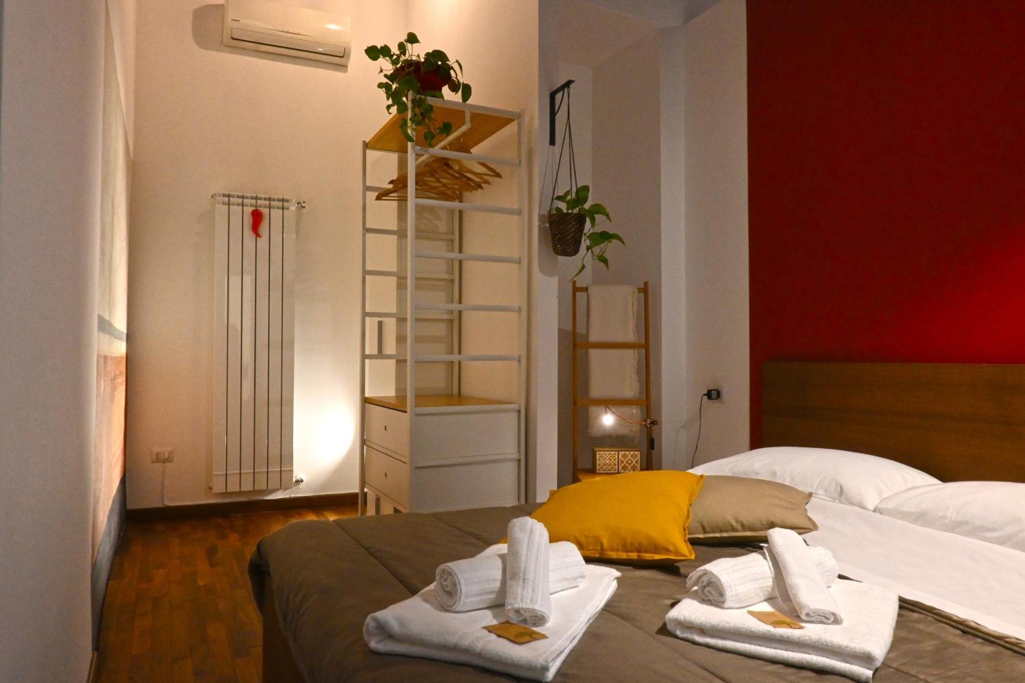 La Casa Di Apollo * Neapel